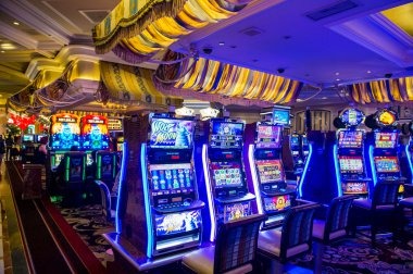 Live blackjack table with dealer and betting interface